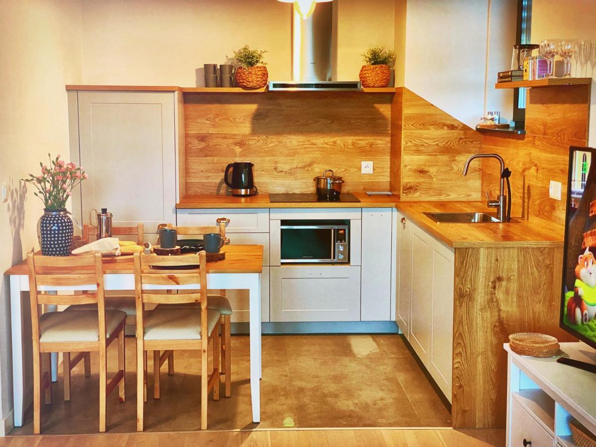 Lazy Deer - Apartamenty Jelenia Góra Exteriör bild