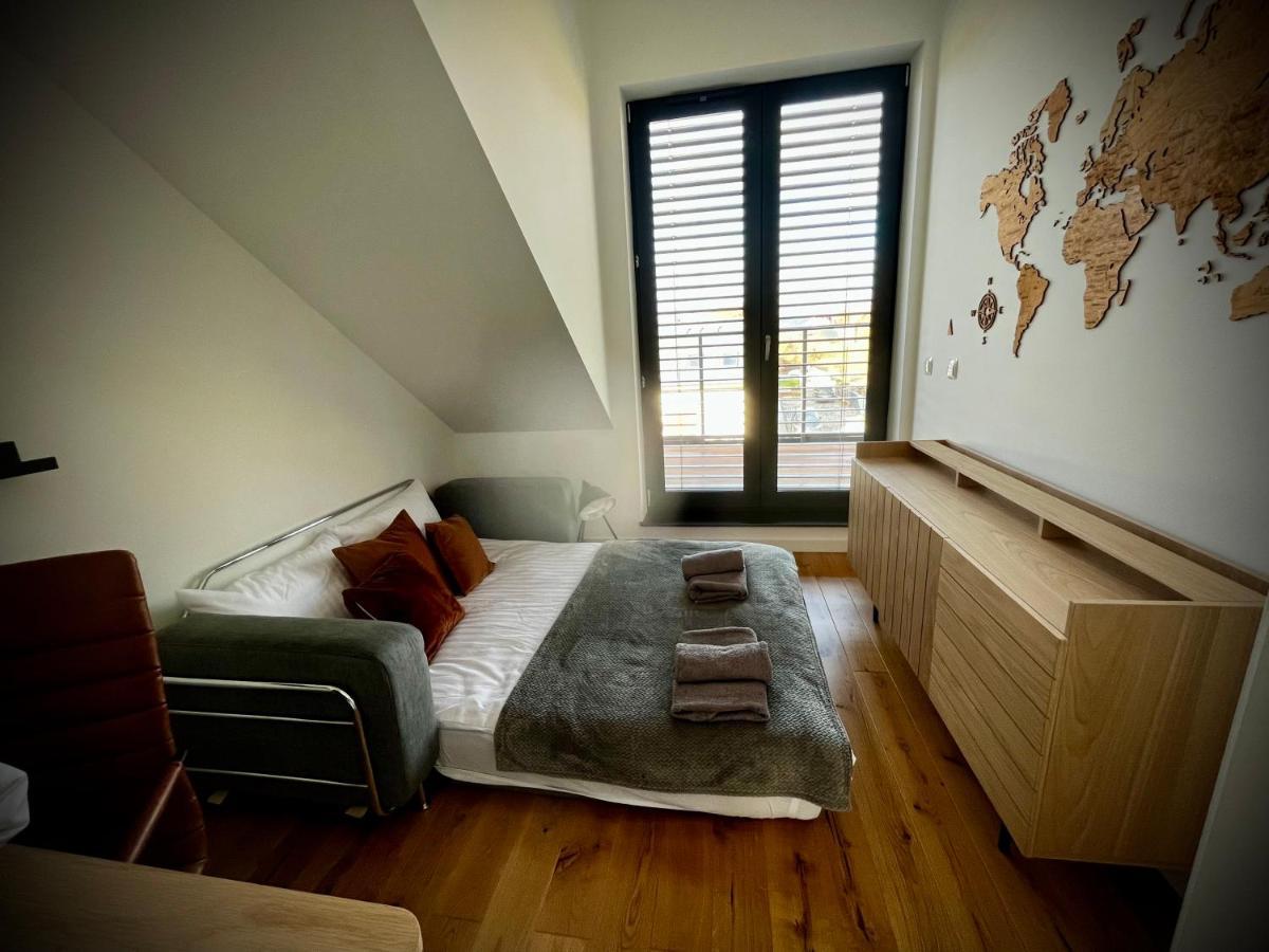 Lazy Deer - Apartamenty Jelenia Góra Exteriör bild