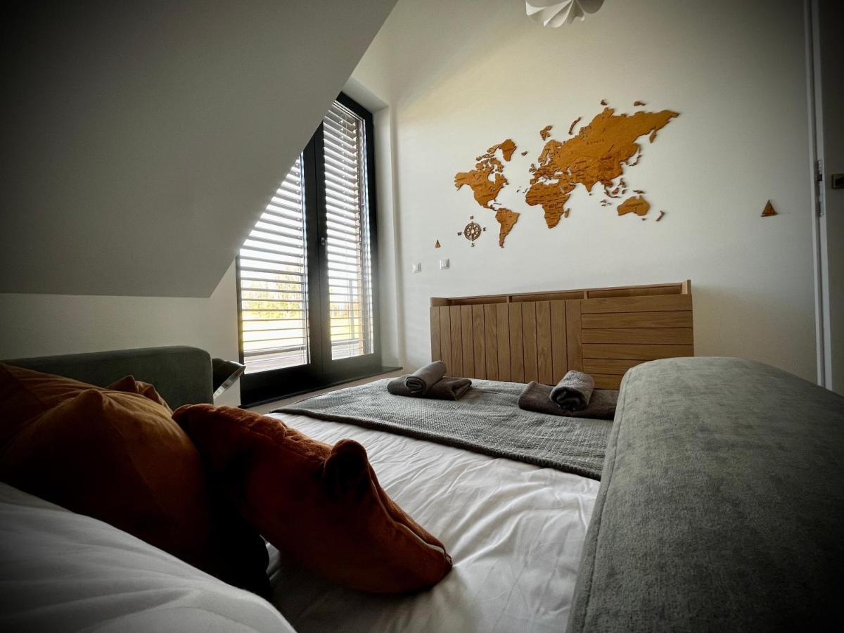 Lazy Deer - Apartamenty Jelenia Góra Exteriör bild